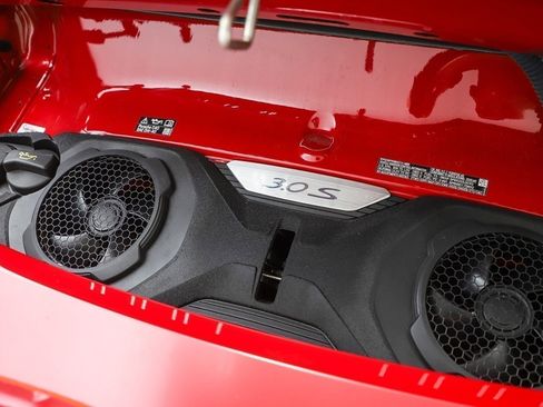 Used 2025 Porsche 911 Carrera S RWD image 39