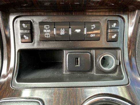 Used 2017 Chevrolet Traverse LT w/ Graphite Special Edition FWD image 20