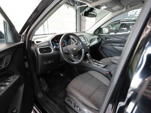 Used 2018 Chevrolet Equinox LT FWD image 8
