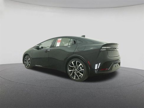 New 2026 Toyota Prius Plug-In Hybrid image 21