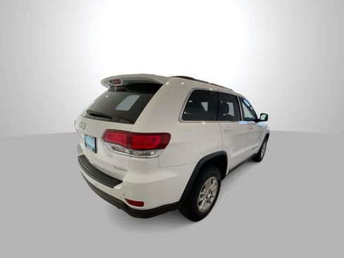 Used 2020 Jeep Grand Cherokee Laredo image 8