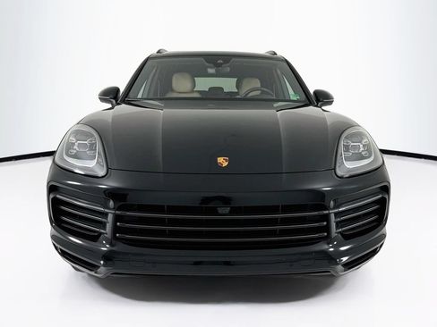 Certified 2023 Porsche Cayenne Platinum Edition AWD/4WD image 10