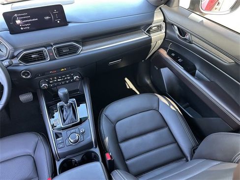 Used 2024 MAZDA CX-5 Signature image 16