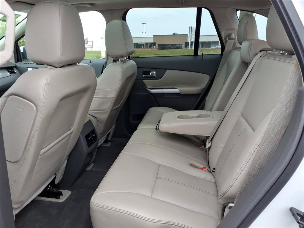 Used 2014 Ford Edge SEL w/ Equipment Group 205A AWD/4WD image 26