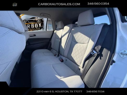 Used 2023 Toyota Corolla Cross LE image 19