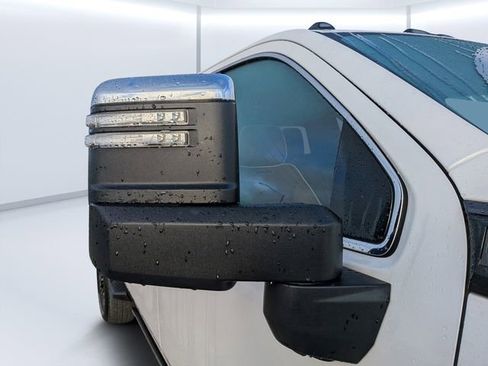 Used 2024 GMC Sierra 3500 Denali Ultimate image 11