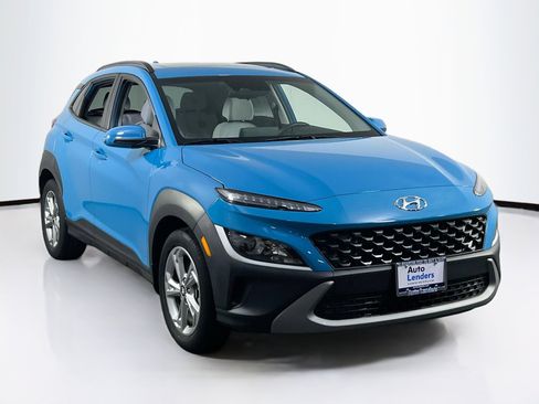 Used 2023 Hyundai Kona SEL w/ Convenience Package image 3