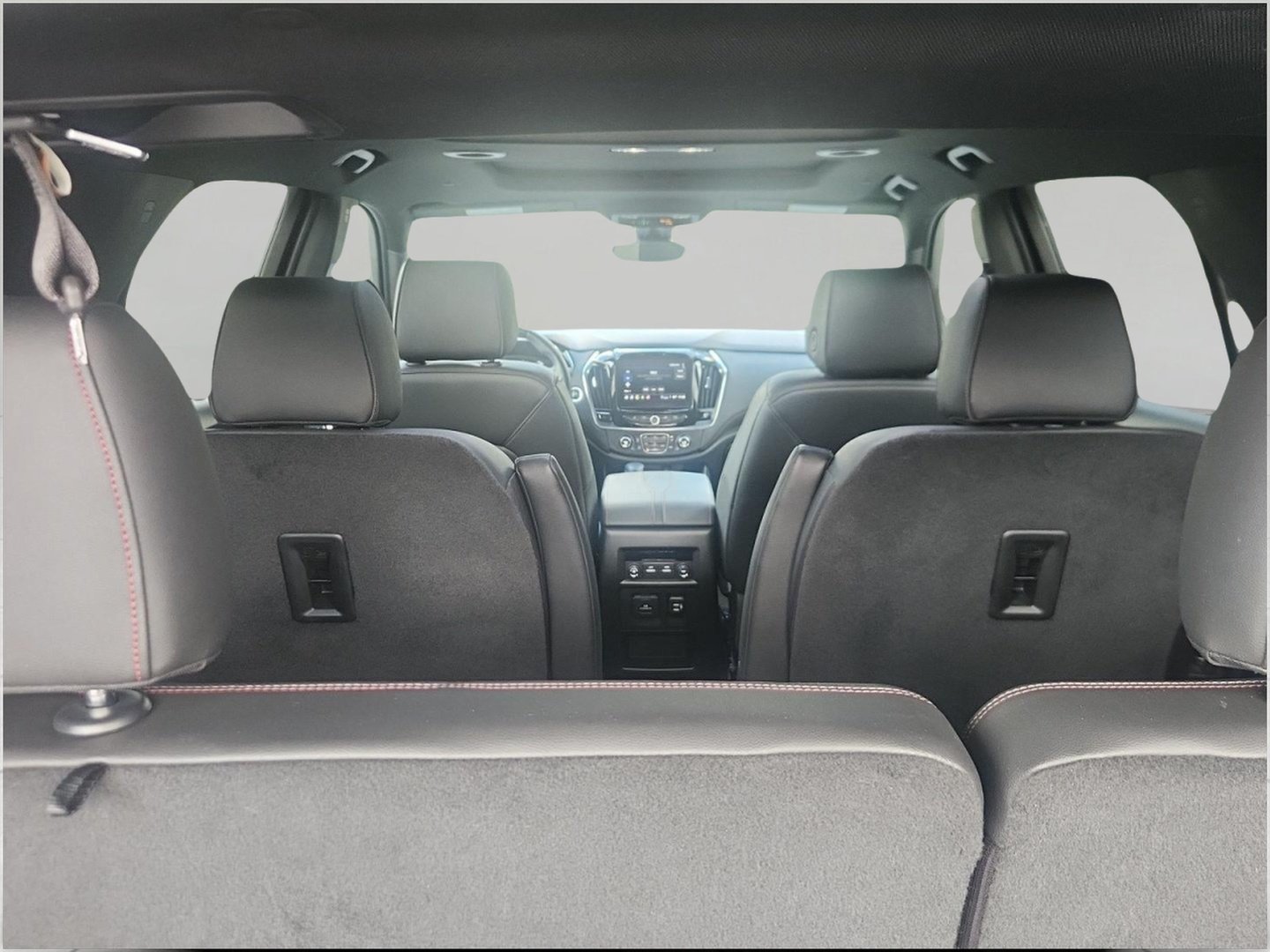 Used 2023 Chevrolet Traverse RS AWD/4WD image 11
