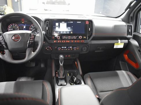 New 2025 Nissan Frontier PRO-4X image 13