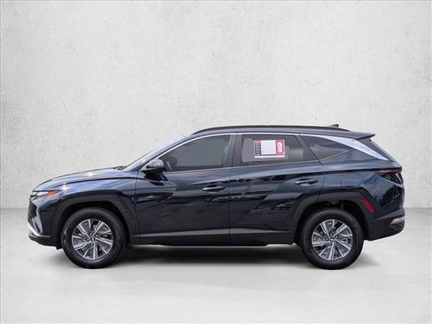 Used 2023 Hyundai Tucson Blue AWD/4WD image 9