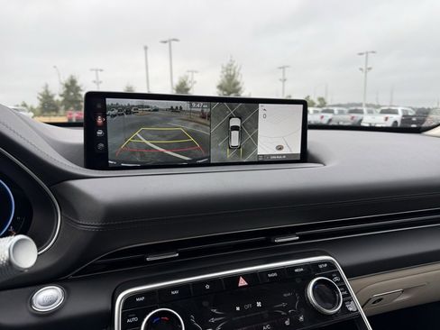 Used 2022 Genesis GV80 2.5T w/ Prestige Package 05 image 17