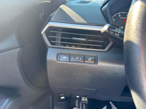 Used 2023 Nissan Altima 2.5 S image 16