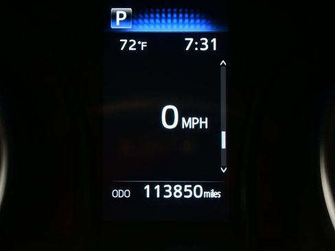 Used 2022 Toyota Camry LE FWD image 23