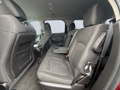 Used 2016 GMC Acadia SLE AWD/4WD image 19