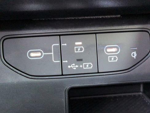 Certified 2025 Kia Sorento SX Prestige AWD/4WD image 28