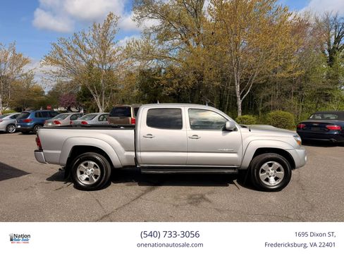 Used 2011 Toyota Tacoma PreRunner w/ TRD Sport Pkg image 7
