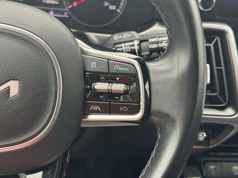 Used 2022 Kia Sorento S image 29