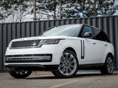 New 2025 Land Rover Range Rover SE