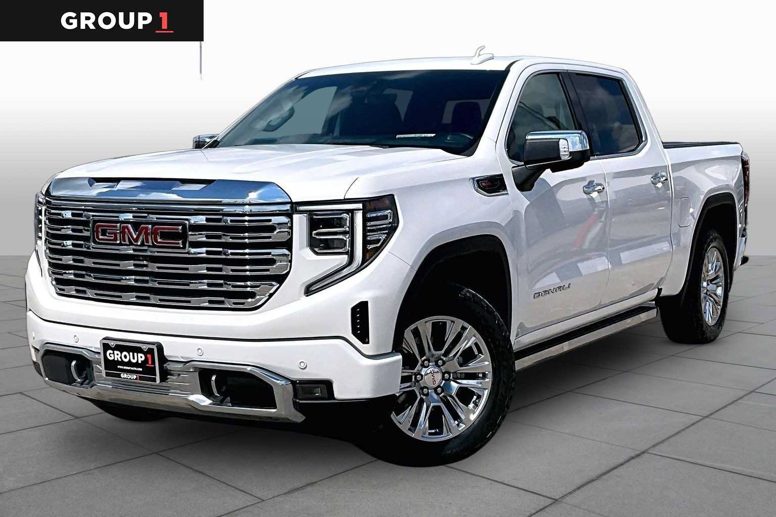 Used 2023 GMC Sierra 1500 Denali w/ Technology Package AWD/4WD image 1
