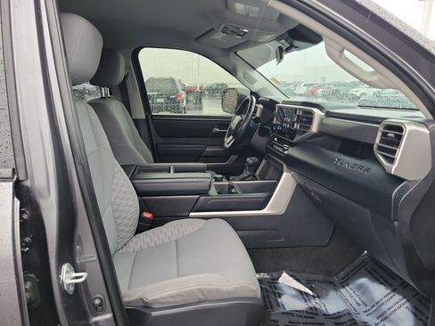 Used 2022 Toyota Tundra SR5 w/ TRD Off-Road Package image 29