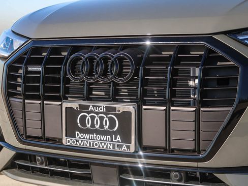 New 2025 Audi Q3 2.0T Premium image 6