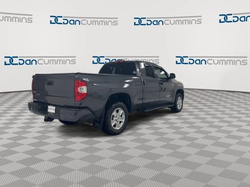 Used 2020 Toyota Tundra SR5 w/ SR5 Convenience Package AWD/4WD image 8