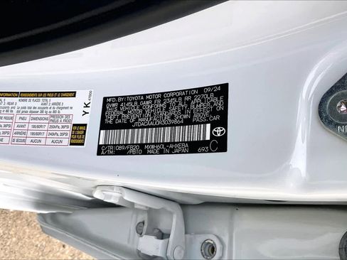 Used 2024 Toyota Prius LE image 36