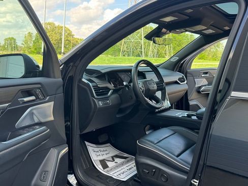 Used 2024 GMC Acadia Denali w/ Super Cruise Package AWD/4WD image 16