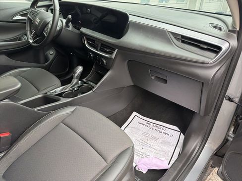 Used 2024 Buick Encore GX Preferred image 10
