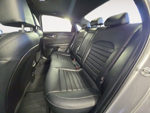 Used 2023 Kia Forte GT-Line w/ GT-Line Premium Package FWD image 13