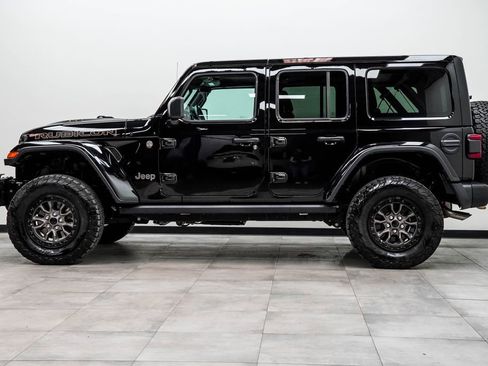 Used 2023 Jeep Wrangler Unlimited Rubicon 392 w/ Dual Top Group AWD/4WD image 8