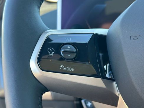 New 2026 BMW iX xDrive45 image 33