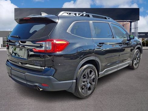 Used 2023 Subaru Ascent Onyx Edition AWD/4WD image 6