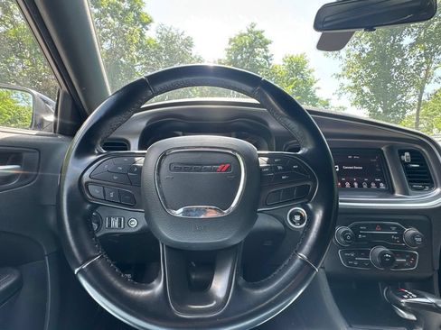 Used 2020 Dodge Charger SXT w/ Blacktop Package RWD image 14