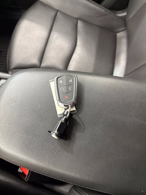 Used 2022 Cadillac XT5 Premium Luxury w/ Technology Package AWD/4WD image 31