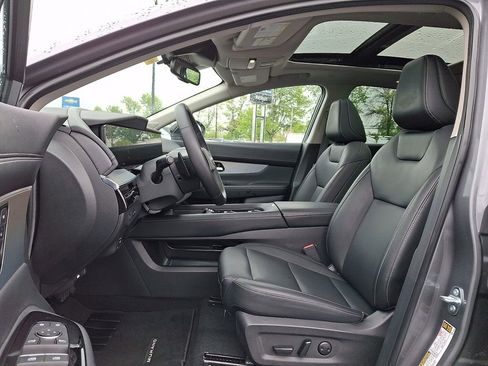 Certified 2025 Nissan Murano SL AWD/4WD image 13