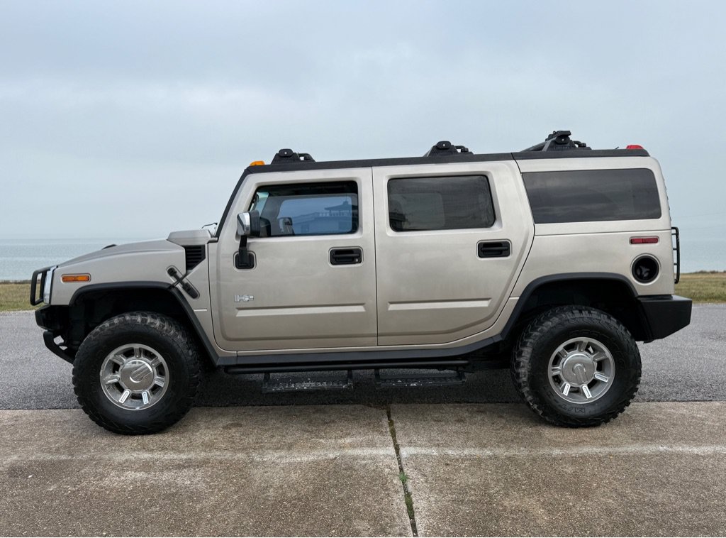 Used 2003 HUMMER H2 w/ Preferred Equipment Group AWD/4WD image 8