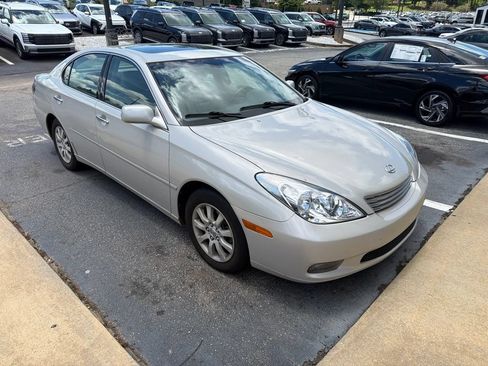 Used 2004 Lexus ES 330 FWD image 6