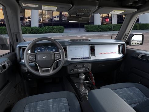 New 2026 Ford Bronco Heritage Edition AWD/4WD image 9