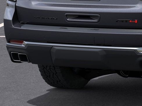 New 2026 GMC Yukon AT4 AWD/4WD image 14