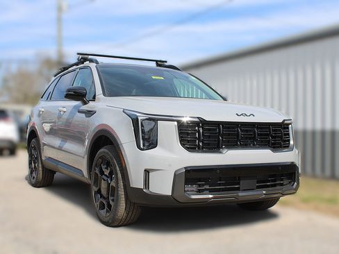 New 2026 Kia Sorento X-Line EX image 3