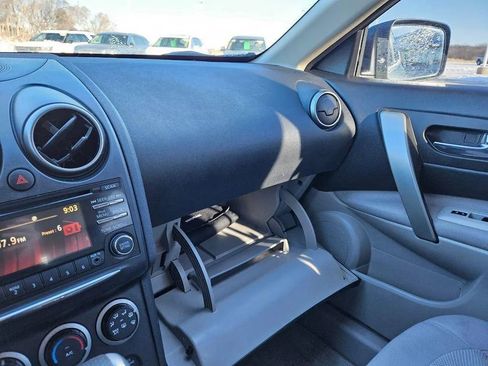 Used 2015 Nissan Rogue S w/ Convenience Package image 17