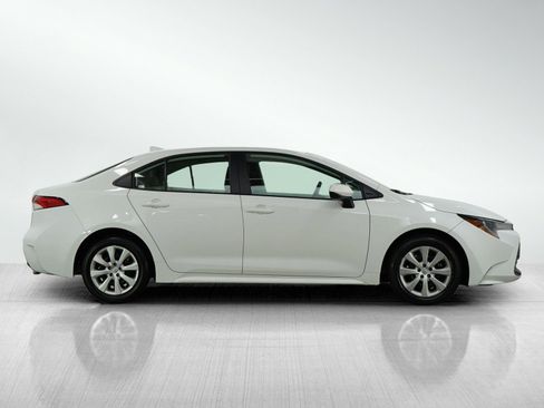 Used 2024 Toyota Corolla LE image 6