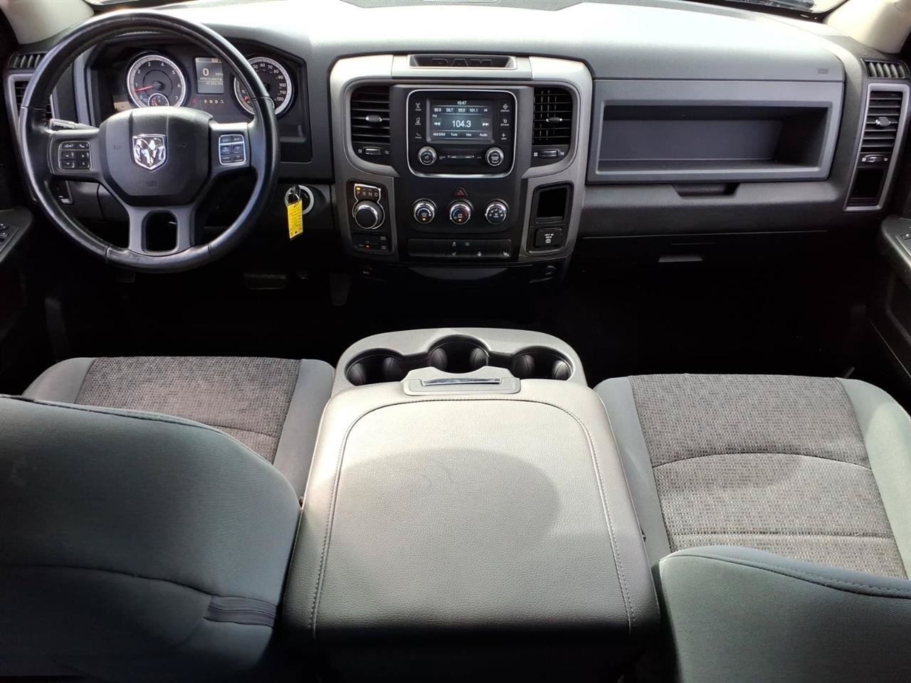 Used 2019 RAM 1500 Express w/ Wheel & Sound Group AWD/4WD image 8