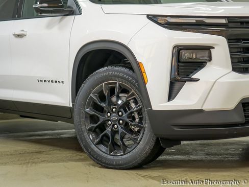 New 2026 Chevrolet Traverse LT w/ Midnight/Sport Edition image 4
