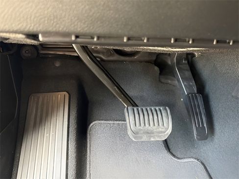 New 2025 Jeep Grand Cherokee L Limited image 13