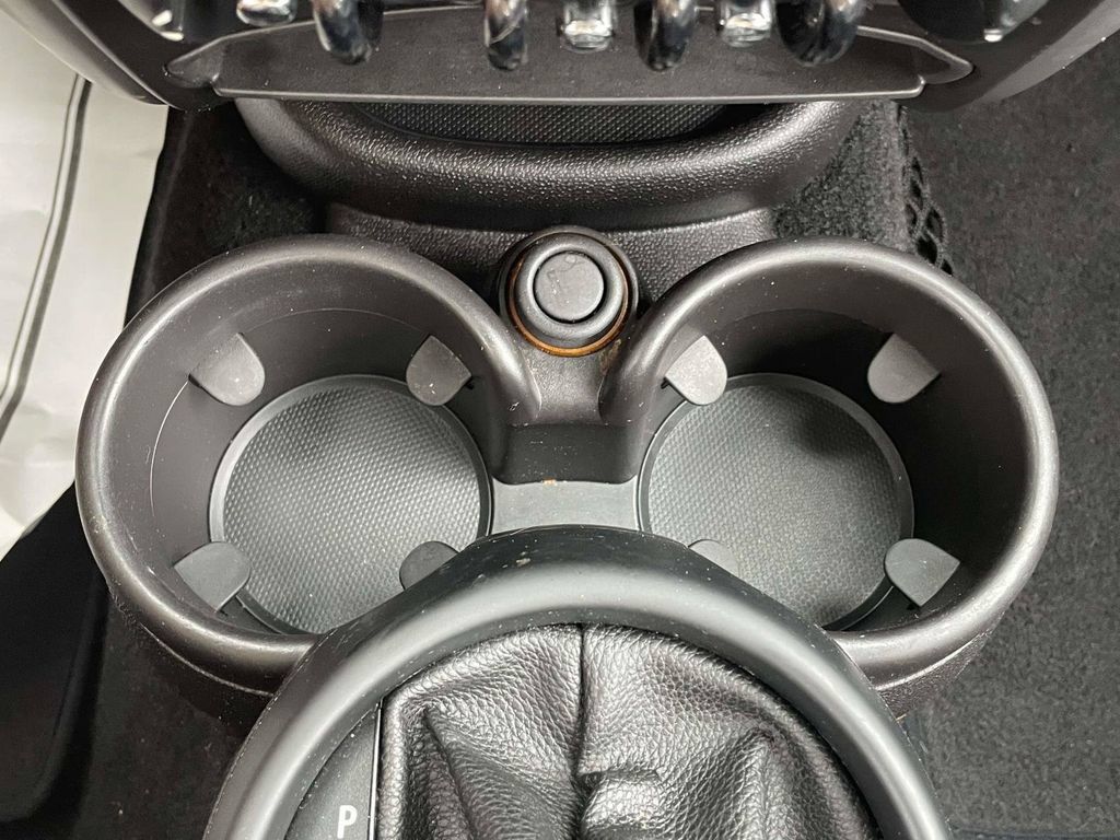 Used 2013 MINI Cooper Countryman FWD image 18