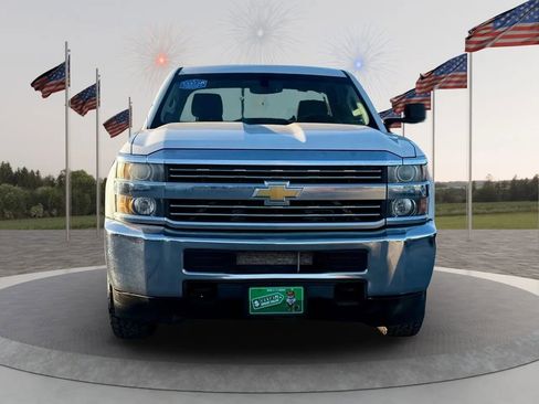 Used 2018 Chevrolet Silverado 2500 W/T w/ WT Convenience Package image 2