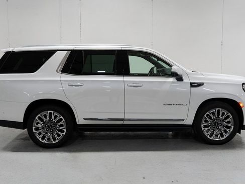Used 2024 GMC Yukon Denali Ultimate image 7