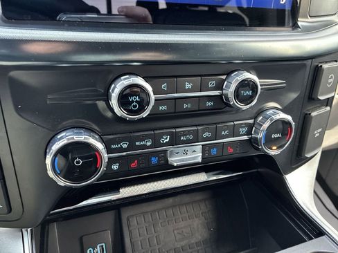 Used 2022 Ford F150 Limited AWD/4WD image 17